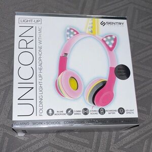 Pink Light-Up Unicorn Headphones with Mic